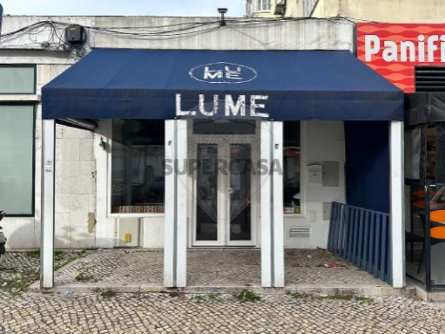 Armazém venda em Lisboa