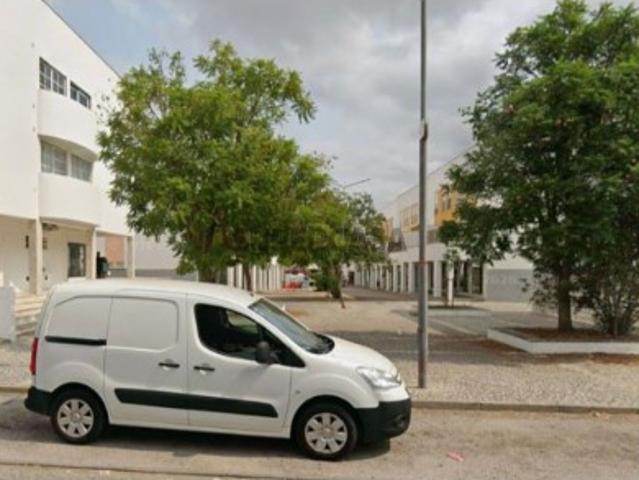 Armazém venda em Bacelo e Senhora da Saúde, Évora