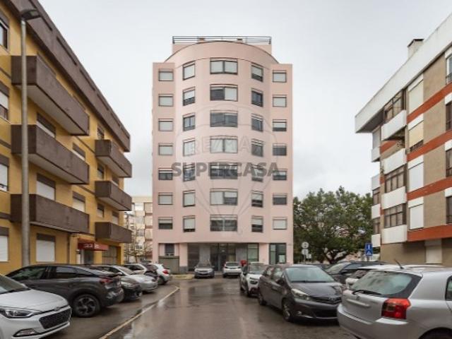 Armazém venda em Bairro Ferroviário, Barreiro