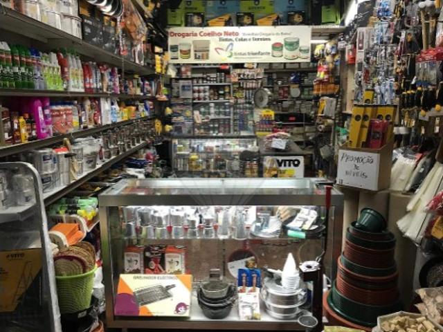 Armazém venda em Porto