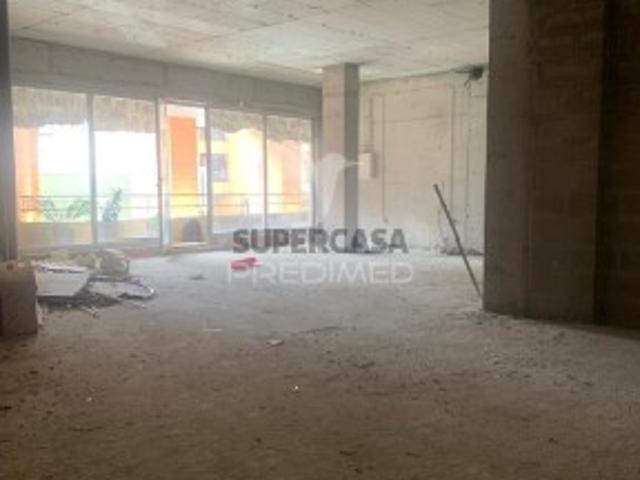 Armazém venda em Porto
