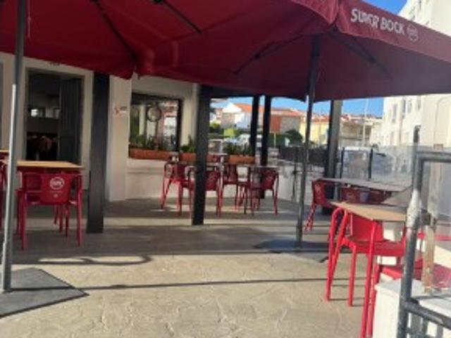 Armazém venda em Buzano, Cascais