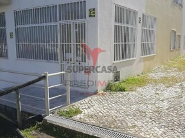 Armazém venda em Alenquer