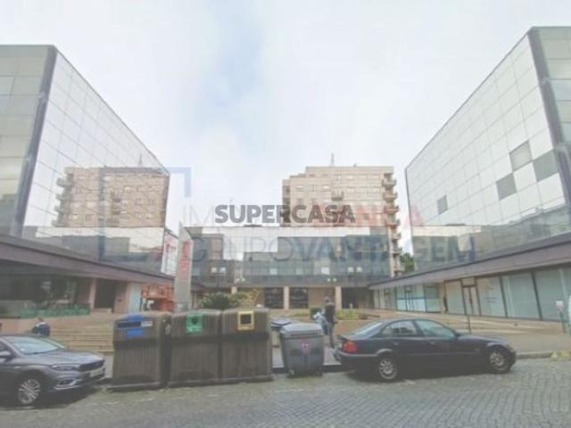 Armazém venda em Baixa do Porto, Porto