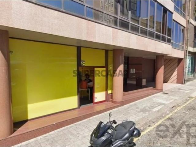 Armazém venda em Porto, Cedofeita