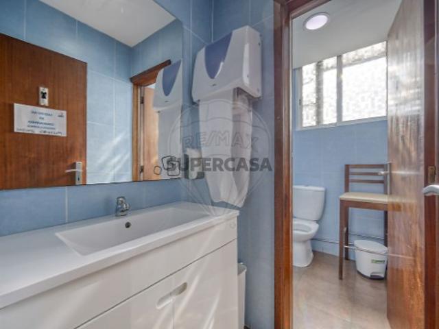 Armazém venda em Porto, Cedofeita
