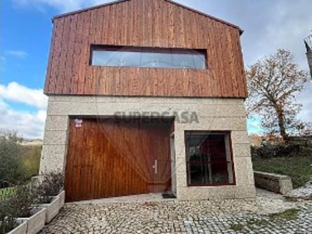 Armazém venda em Chã, Covelo Do Gerez