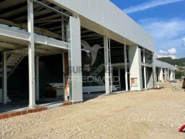 Armazém venda em Arcozelo, Braga