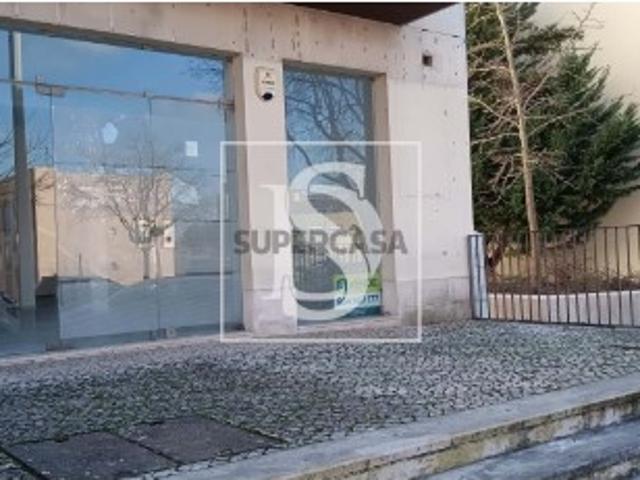 Armazém venda em Santarém