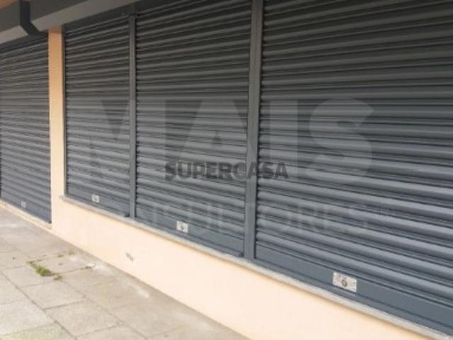 Armazém venda em Seixal, Corroios
