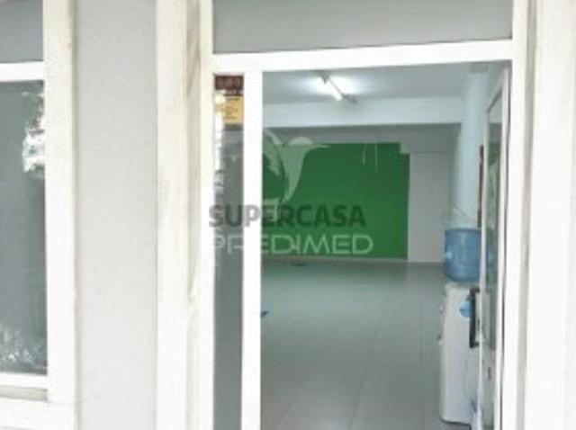 Armazém venda em Falagueira, Amadora