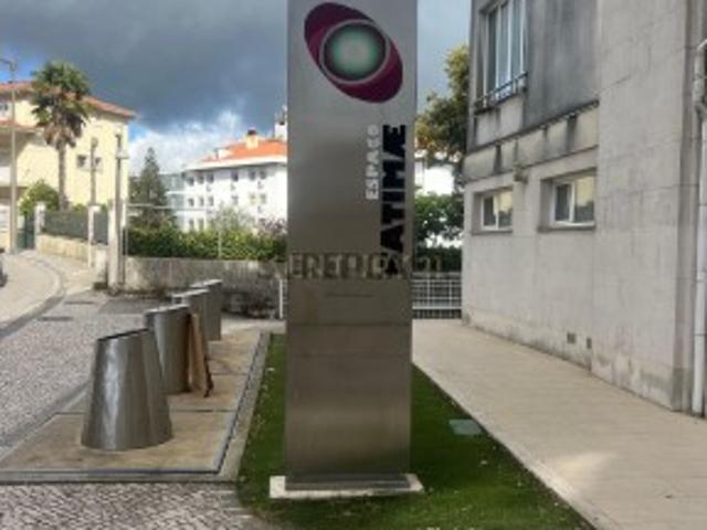 Armazém venda em Ourém, Santarém