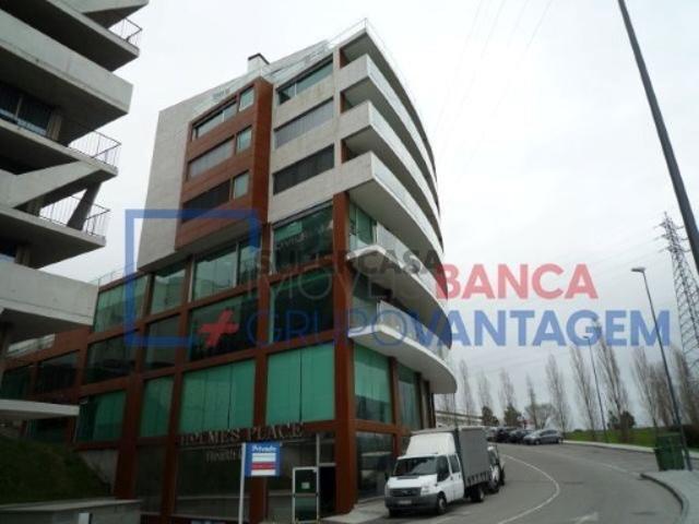 Armazém venda em Aveiro