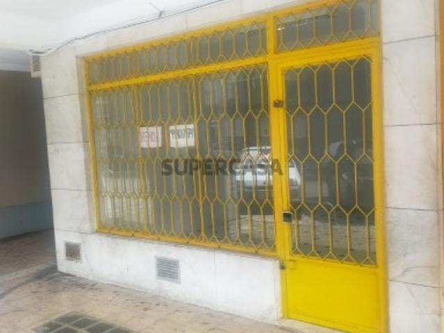 Armazém venda em Quinta dos Eucaliptos, Almada
