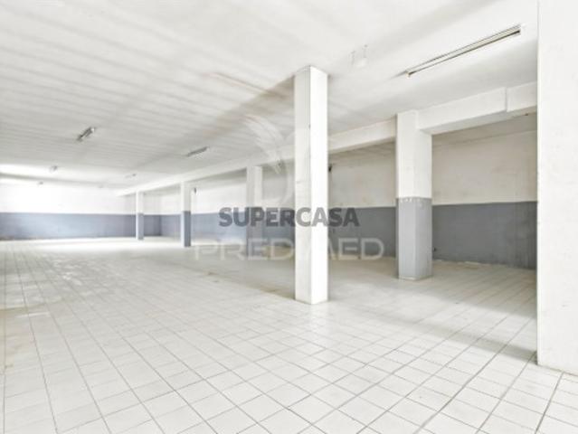 Armazém venda em Laborim, Vila Nova de Gaia