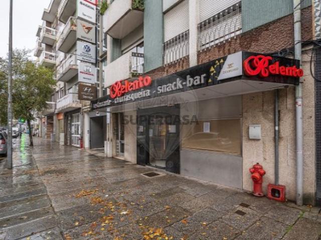 Armazém venda em Braga