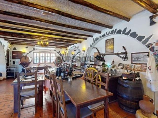 Armazém venda em Cortaventos, Portimão