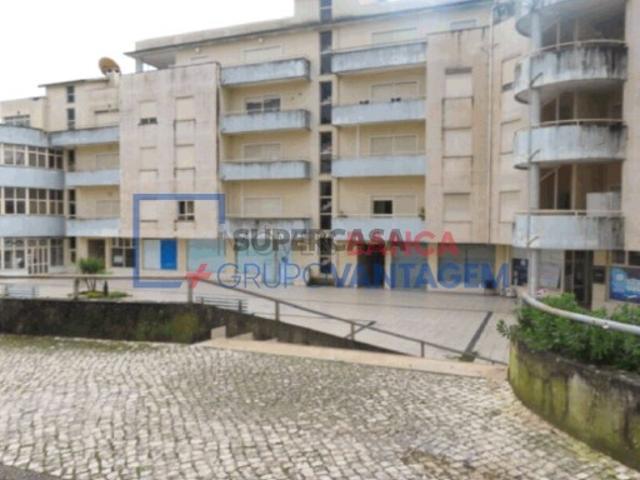 Armazém venda em Montoiro, Miranda Do Corvo
