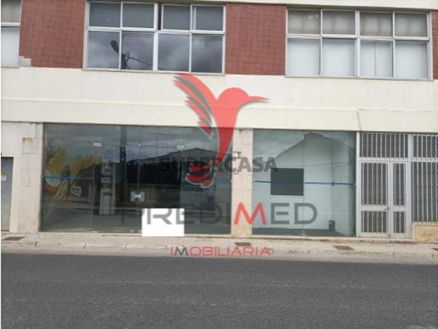Armazém venda em Ourém