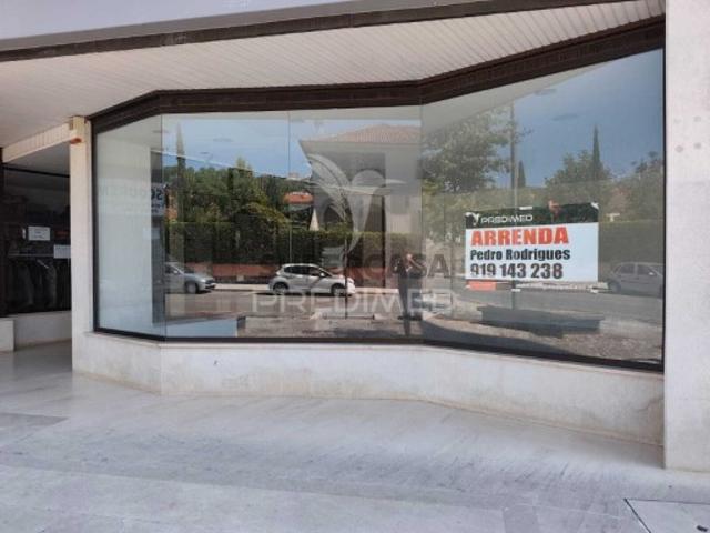 Armazém venda em Ourém, Santarém