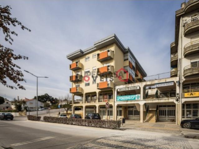 Armazém venda em Ourém