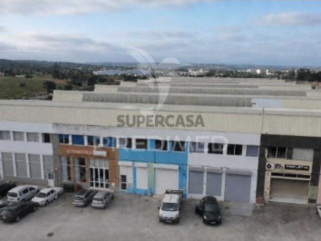 Armazém venda em Ruivas, Lagos