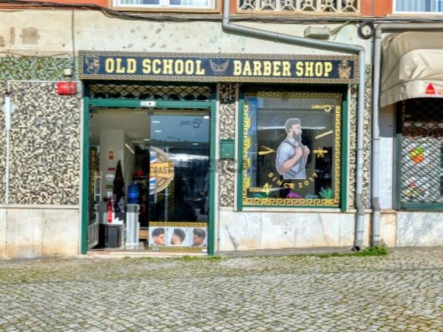 Armazém venda em Bairro Olaio, Odivelas