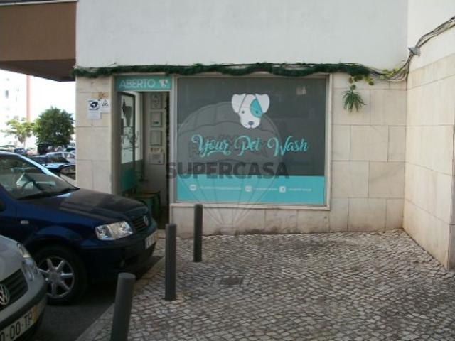 Armazém venda em Oeiras, Lisboa