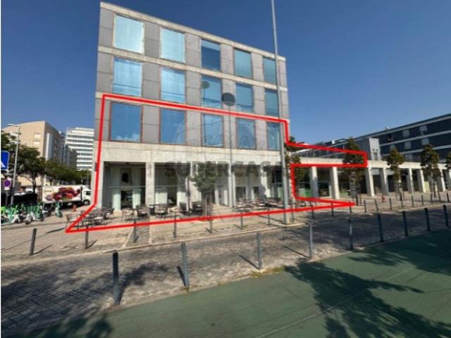 Armazém venda em Parque das Nações, Lisboa