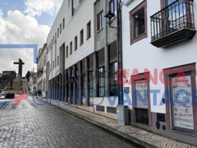 Armazém venda em Poiares (Santo André), Vila Nova De Poiares