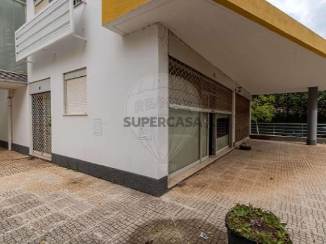 Armazém venda em Bairro Autoconstrução, Oeiras