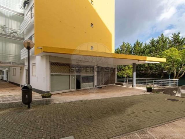 Armazém venda em Bairro Autoconstrução, Oeiras