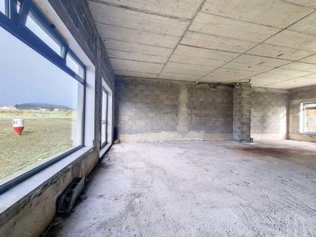 Loja alugar em Açores, Arrifes