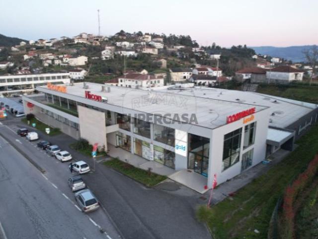 Armazém venda em Ponte de Pé, Cabeceiras De Basto