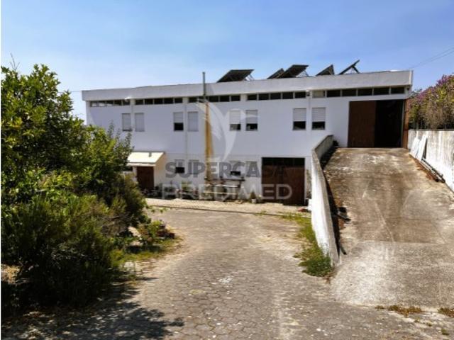 Armazém venda em Torres Novas, Santarém