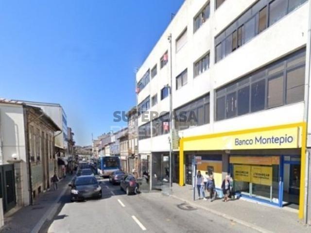 Armazém venda em Penouço, Gondomar