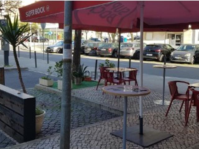 Armazém venda em Lisboa
