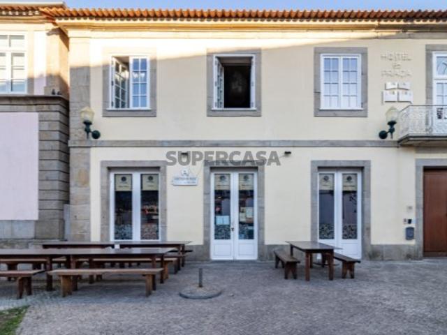 Armazém venda em Santa Maria da Feira, Travanca, Sanfins e Espargo, Santa Maria da Feira