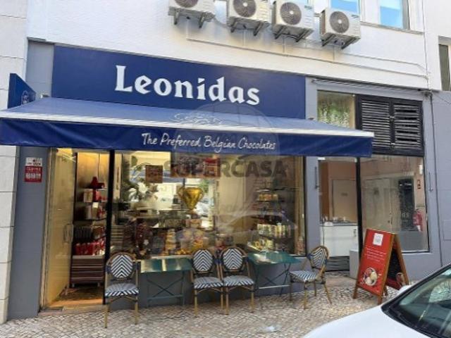Armazém venda em Coração de Jesus, Lisboa