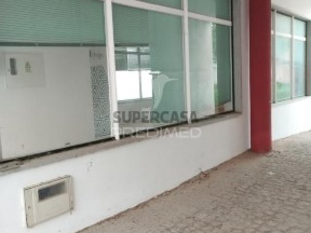 Armazém venda em Portalegre