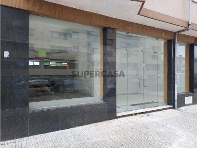 Armazém venda em Porto
