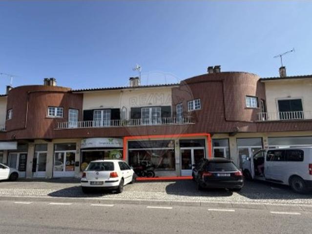 Armazém venda em Caetanos, Cantanhede