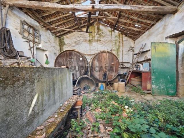 Armazém venda em Santa Maria, São Pedro e Matacães, Torres Vedras