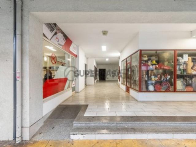 Armazém venda em Guimarães, Braga