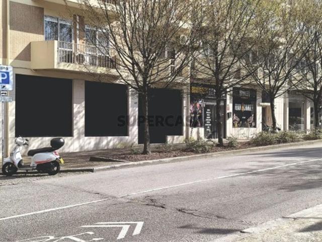 Armazém venda em Guimarães, Braga