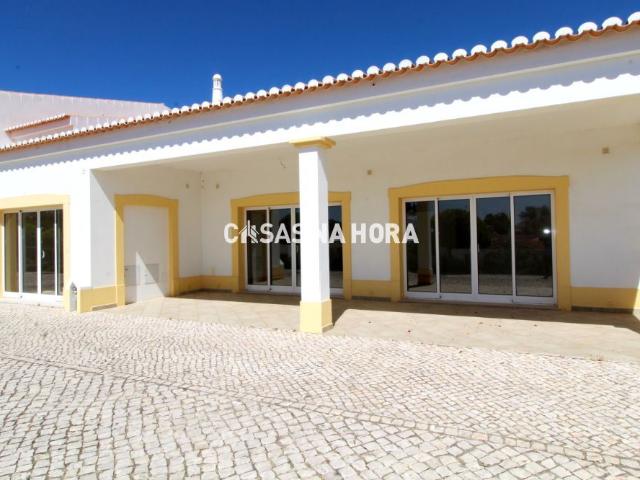 Loja venda em Lagoa, Faro