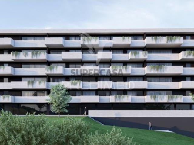 Armazém venda em Valongo, Porto