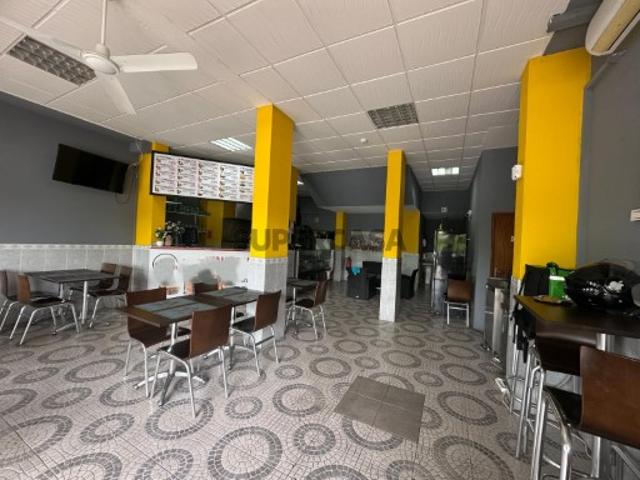 Armazém venda em Olhão, Faro