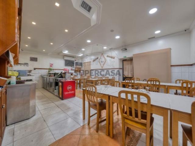 Armazém venda em Cartaxo, Santarém