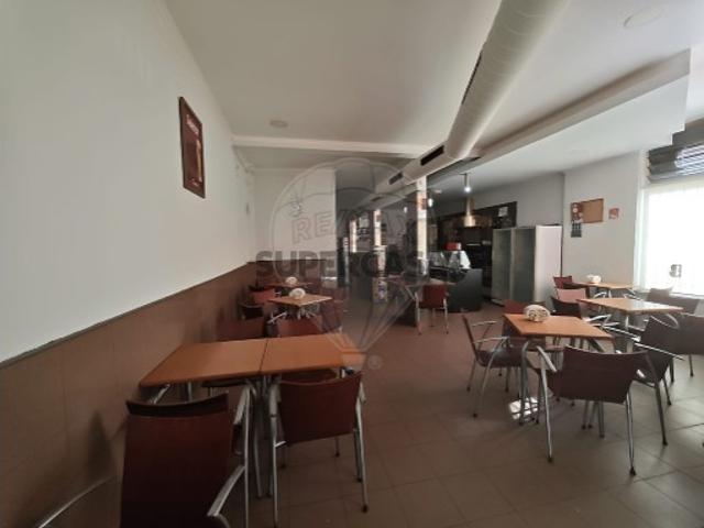 Armazém venda em Vilar de Andorinho, Vila Nova De Gaia